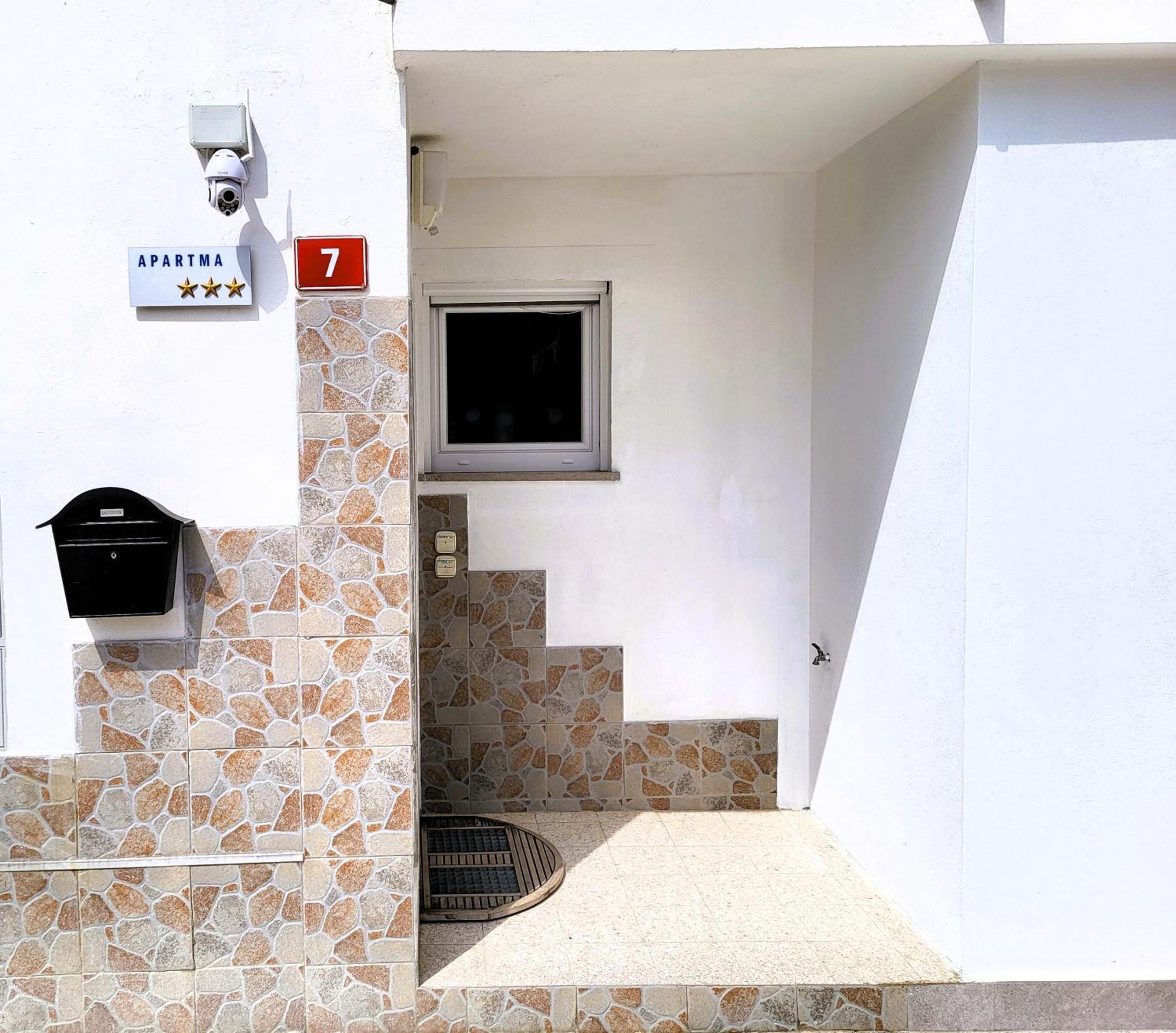 Bright Apartment Capodistria Esterno foto
